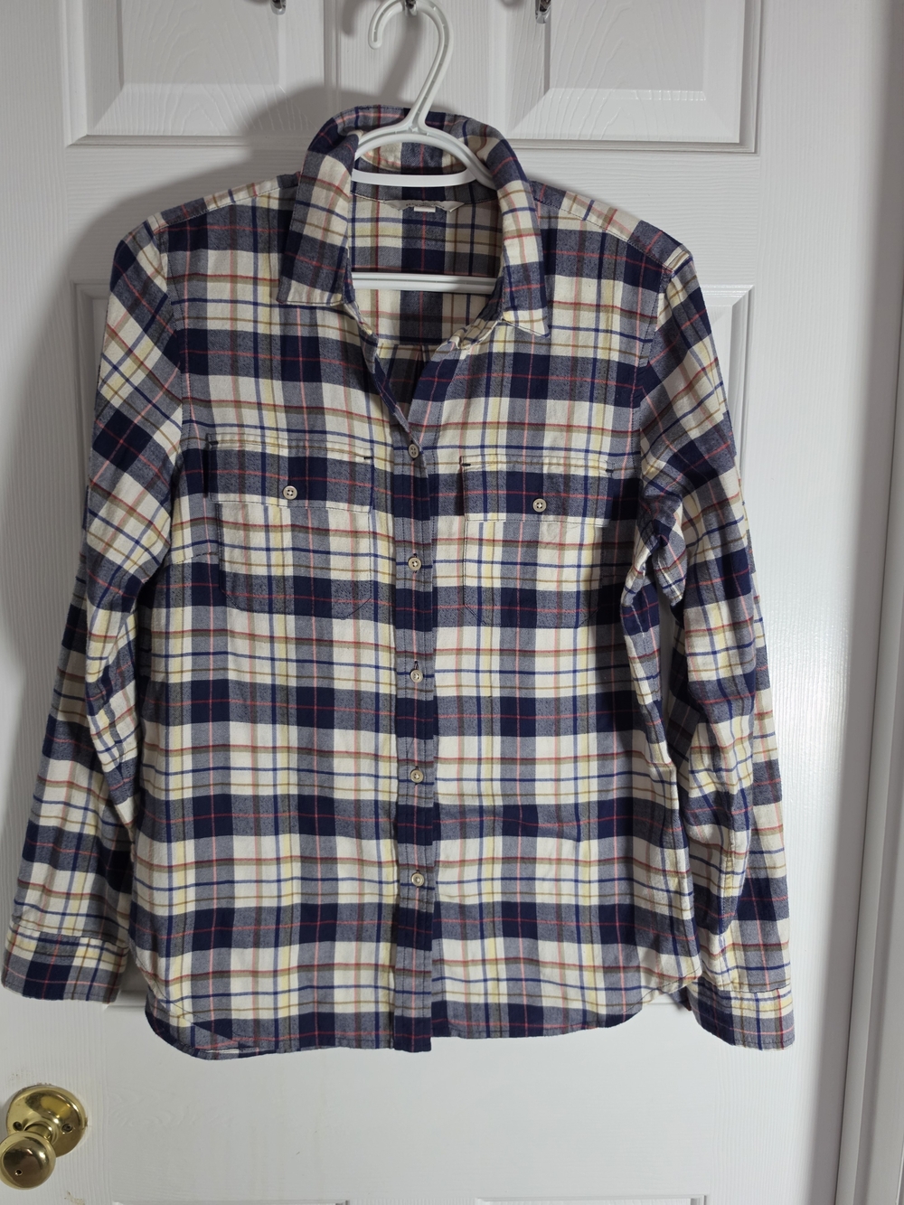 L.L. Bean Womens Navy, Cream and Red Plaid Flannel Button-Down Shirt